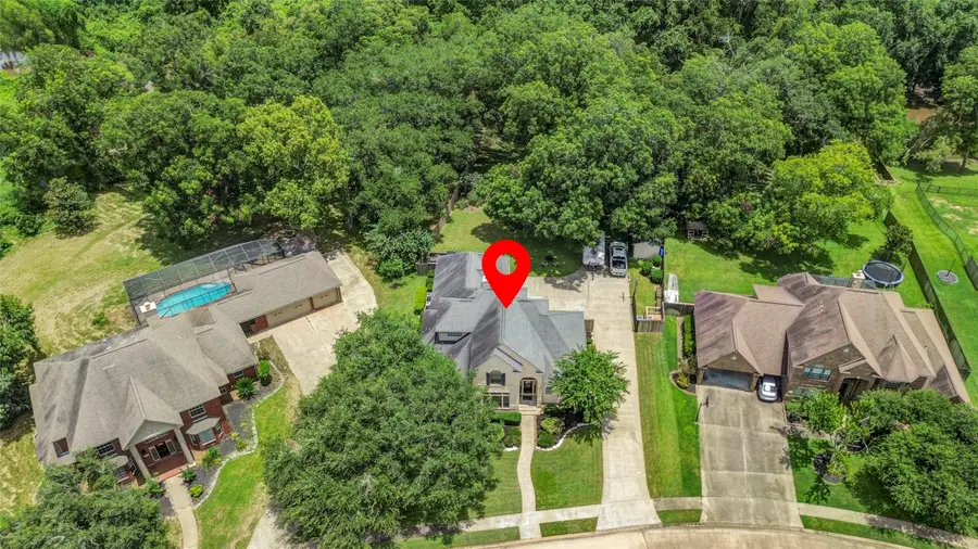 208 River Oaks Drive, Lake Jackson, TX 77566 - #3