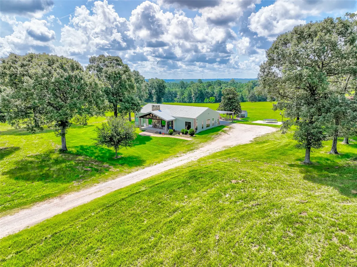 316 Barn N Lane, Livingston, TX 77351 - #1