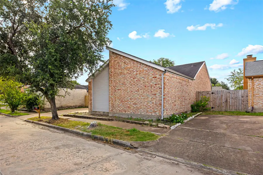 8511 Fawn Terrace Drive, Houston, TX 77071 - #3
