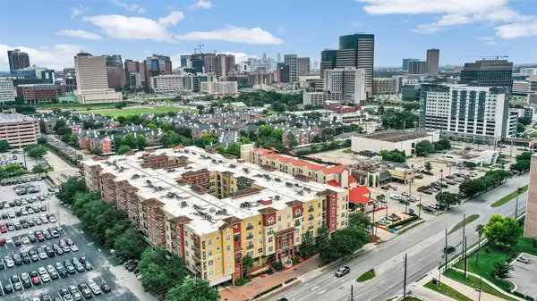 1711 Old Spanish Trail #128, Houston, TX 77054