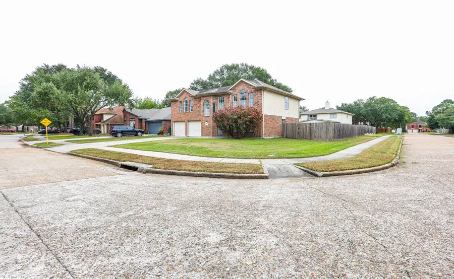 3762 Woodlace Drive, Humble, TX 77396 - Image #3