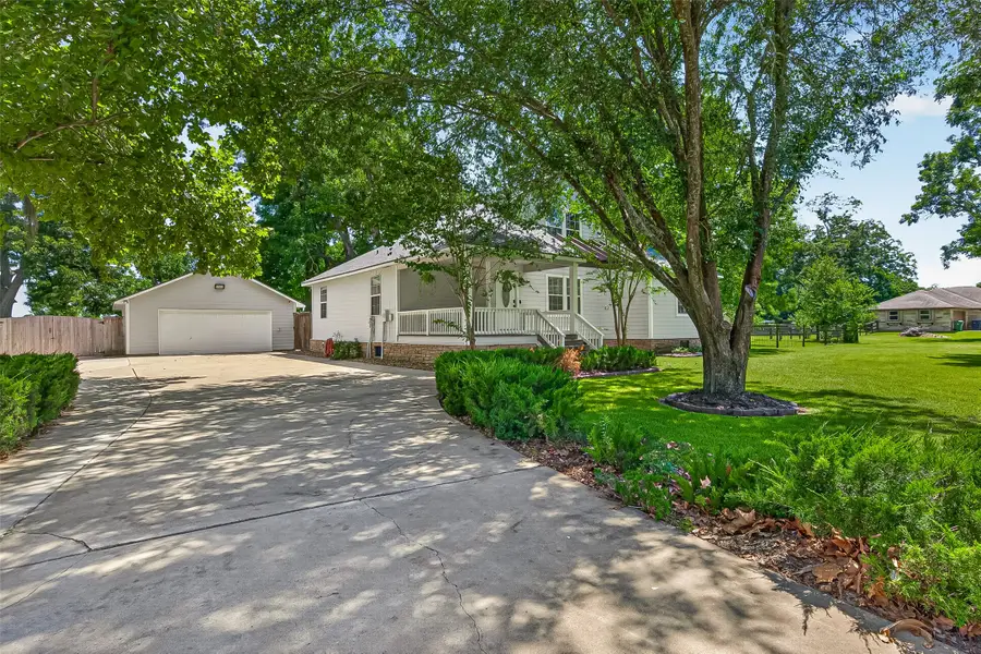 238 Horse Shoe Trail, Angleton, TX 77515 - #3