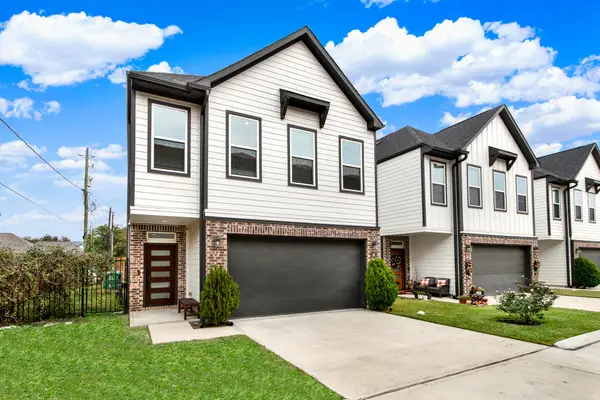 6635 Tc Jester Boulevard #A, Houston, TX 77007