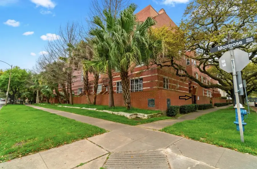 4004 Montrose Boulevard #21H, Houston, TX 77006 - #2