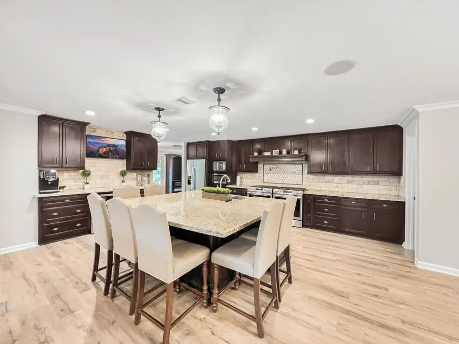 9731 Hadden Road, Baytown, TX 77521 - #2