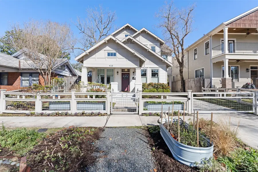 425 Byrne Street, Houston, TX 77009 - #2