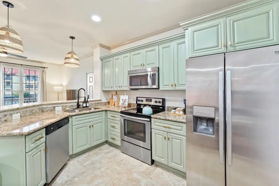 7000 Seawall Boulevard #1112, Galveston, TX 77551 - Image #3