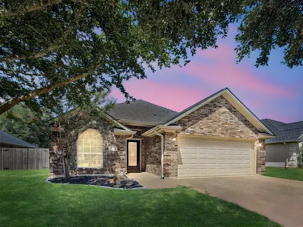 3707 Dove Crossing Lane, College Station, TX 77845