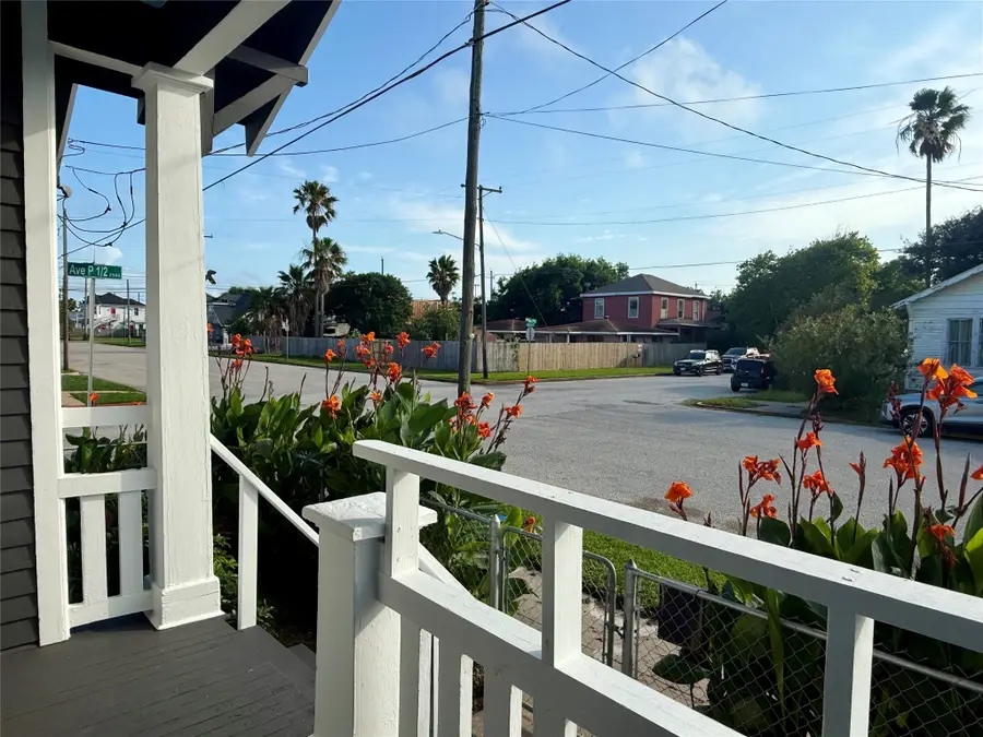 1924 26th Street, Galveston, TX 77550 - #3
