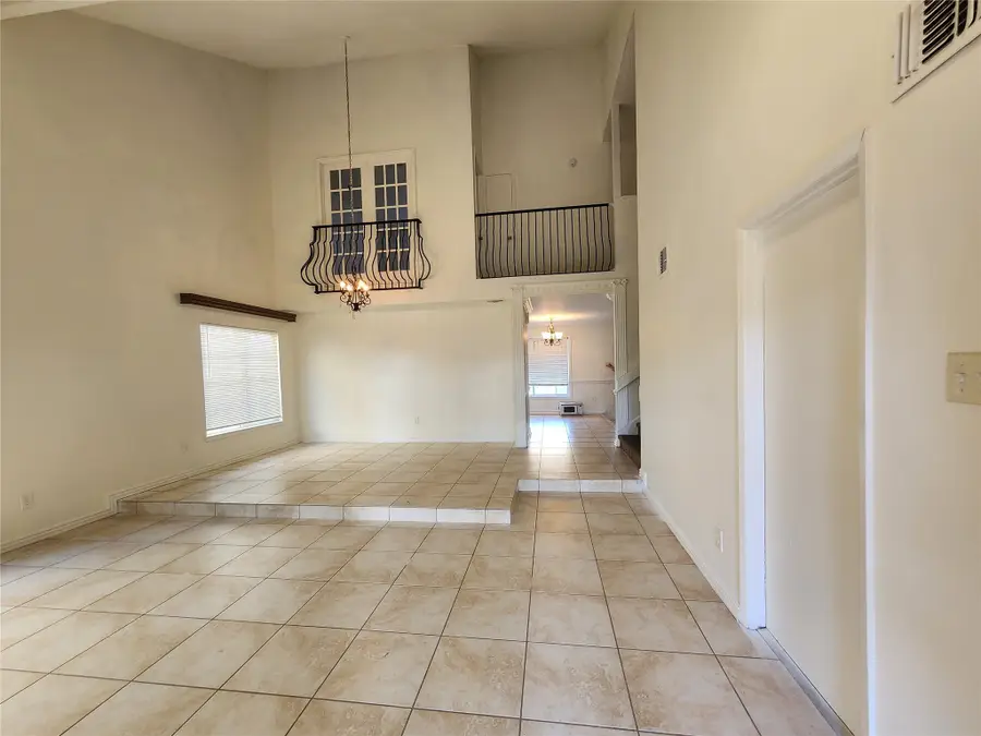 2819 Windchase Boulevard, Houston, TX 77082 - Image #2