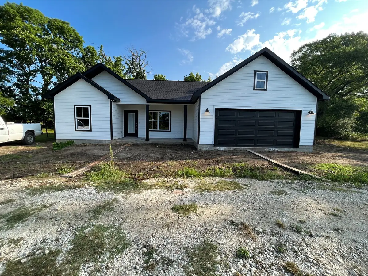 111 Heather Brook, Somerville, TX 77879 - Image #1