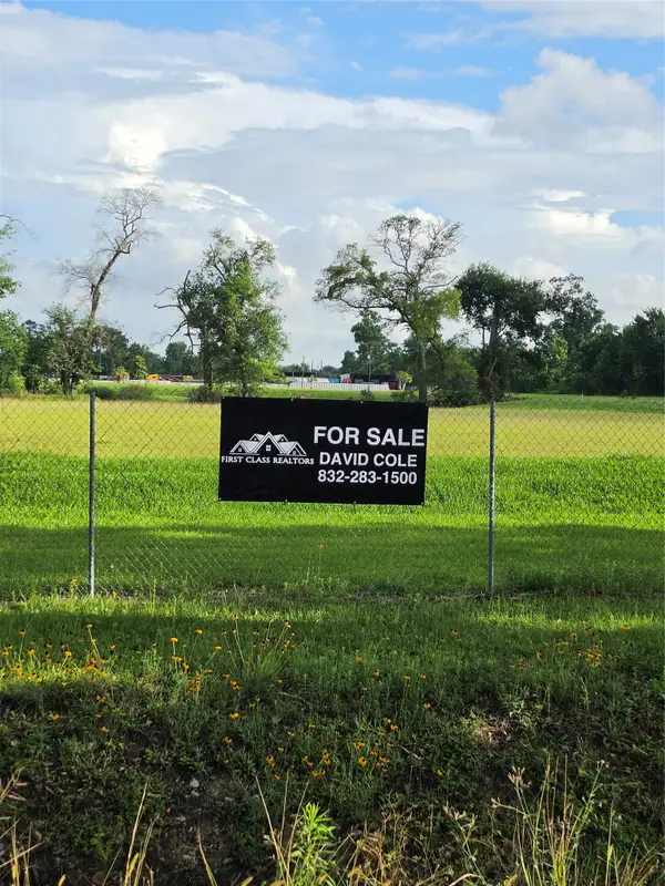 8304 Dockal Road, Houston, TX 77028
