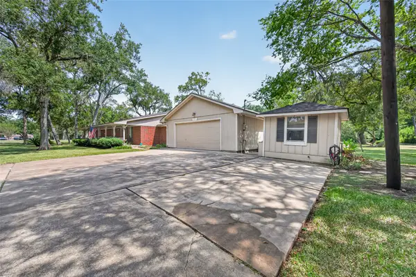 13311 W Brazos Bend Drive, Needville, TX 77461
