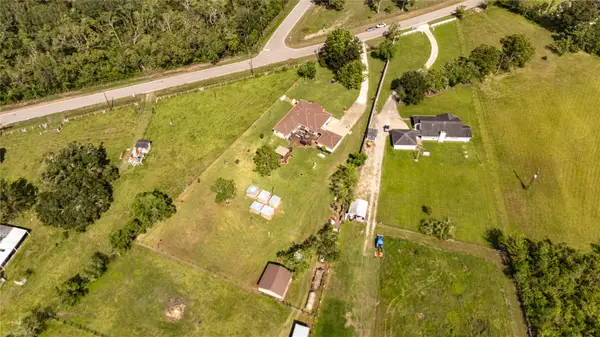 15706-2 County Road 526, Rosharon, TX 77583