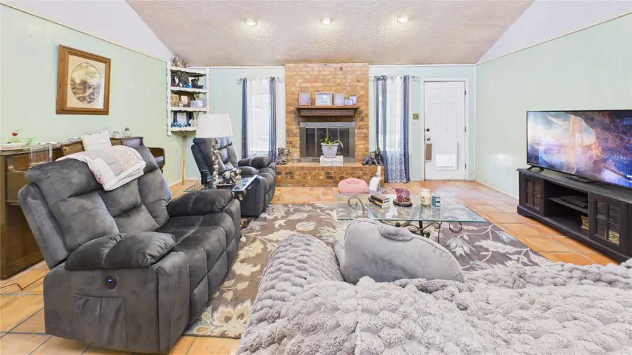 9308 Gary Avenue, Lubbock, TX 79423 - #2