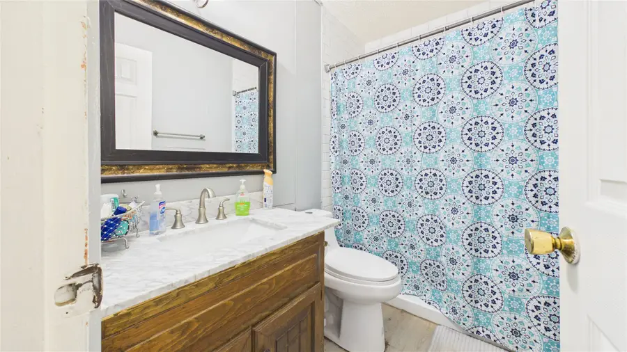 9308 Gary Avenue, Lubbock, TX 79423 - #3