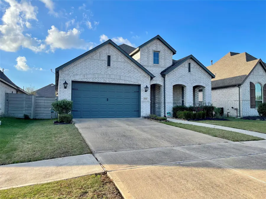 4334 Hemlock Grove Lane, Manvel, TX 77578 - Image #2