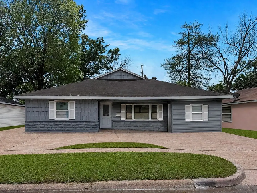 1110 Lafferty Road, Pasadena, TX 77502 - #2