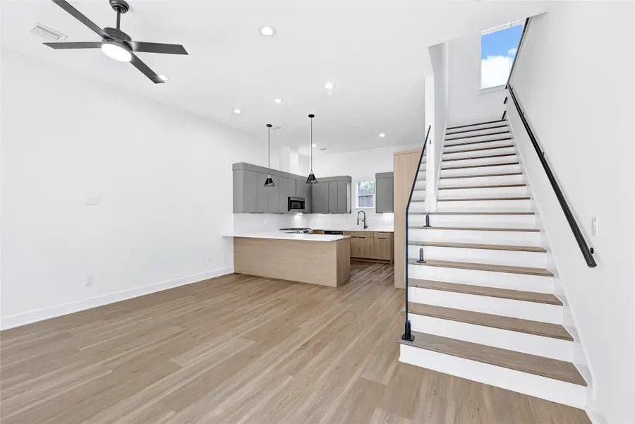 2581 Paul Quinn Street, Houston, TX 77091 - Image #2