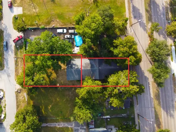 3216 Collingsworth Street, Houston, TX 77026