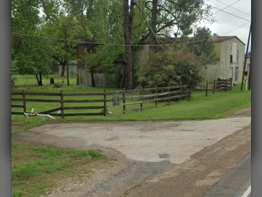 805 N Main Street, Jewett, TX 75846 - Image #3