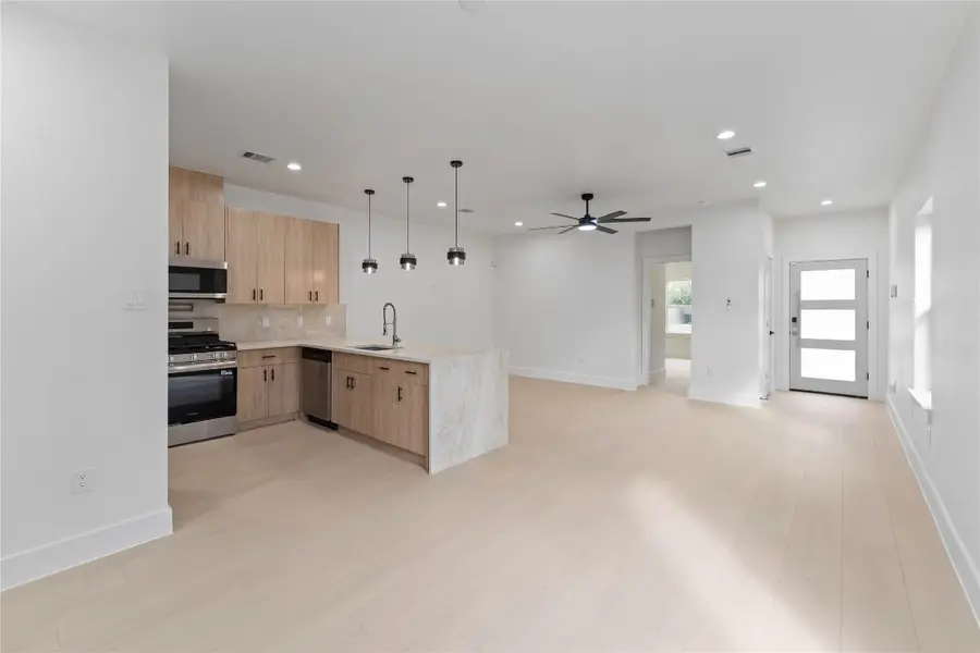 4314 Stassen Street, Houston, TX 77051 - #3