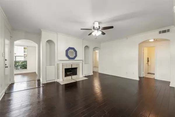 1881 Bering Drive #87, Houston, TX 77057