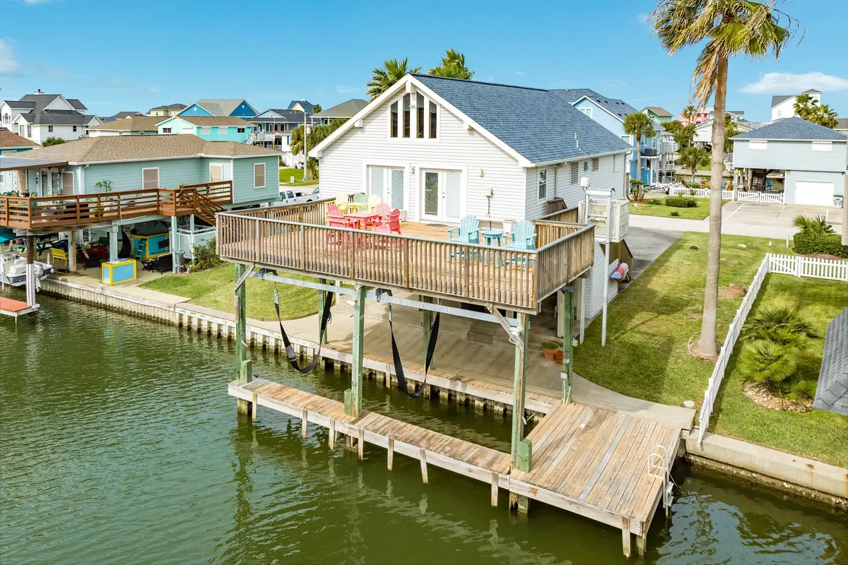 22819 Lunes, Galveston, TX 77554 - Image #1