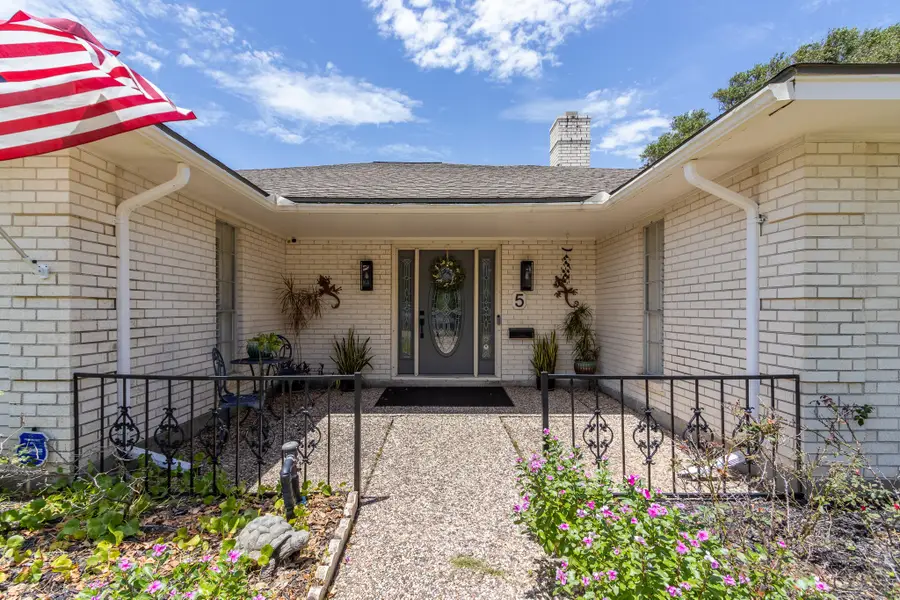 5 Colony Park Circle, Galveston, TX 77551 - #2