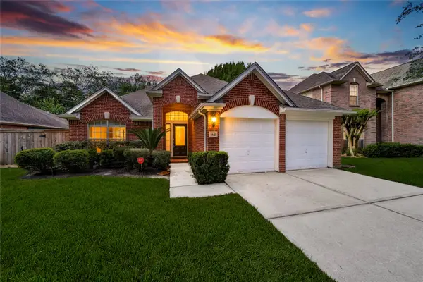 15427 Truslow Point Lane, Sugar Land, TX 77478