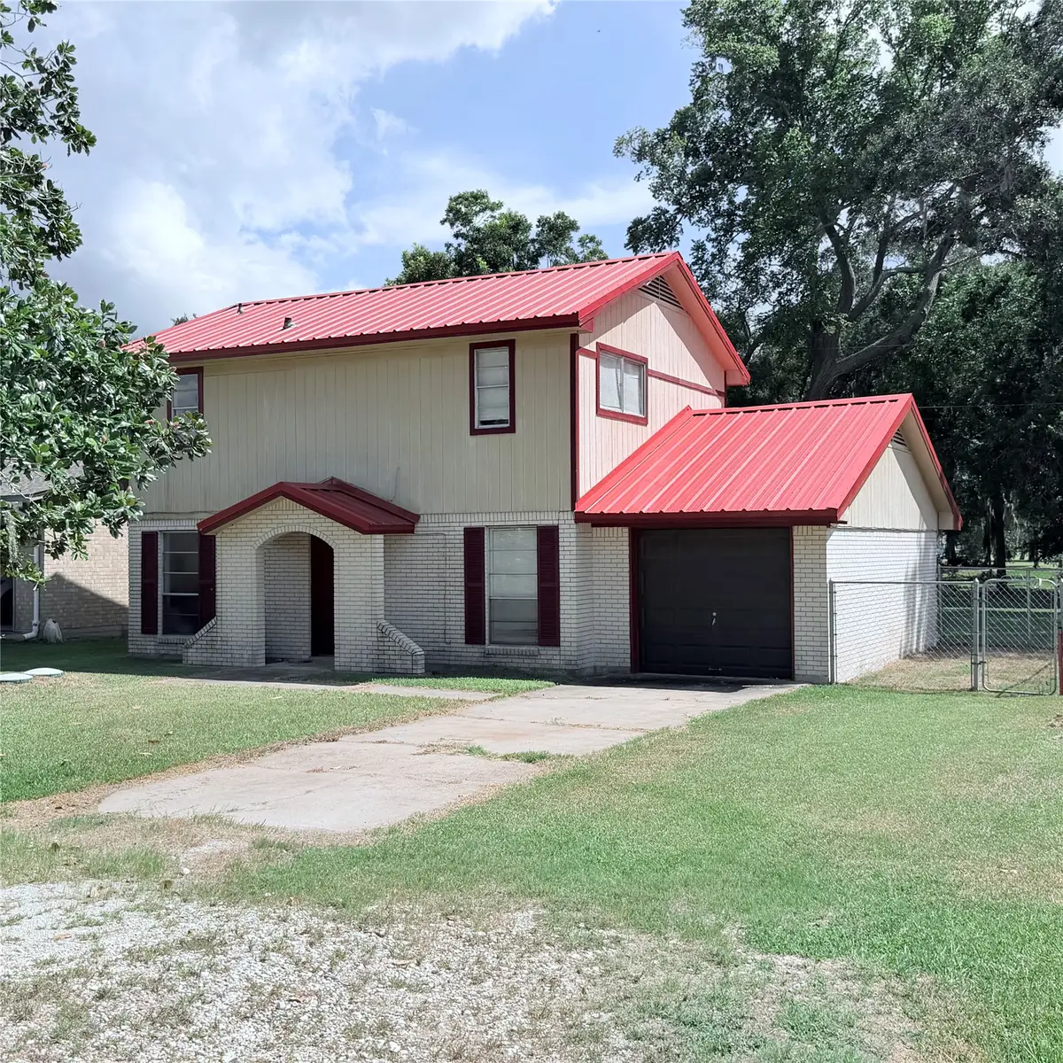 3127 County Road 510k, Brazoria, TX 77422 - #1