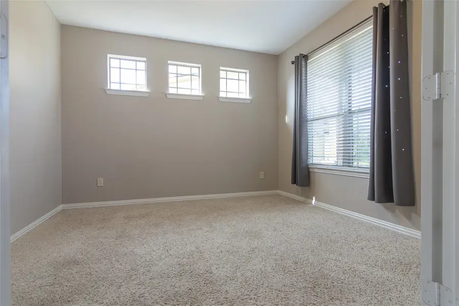 22302 Mosshall Court, Tomball, TX 77375 - Image #3