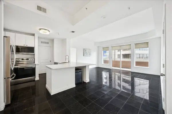 3505 Sage Road #1106, Houston, TX 77056