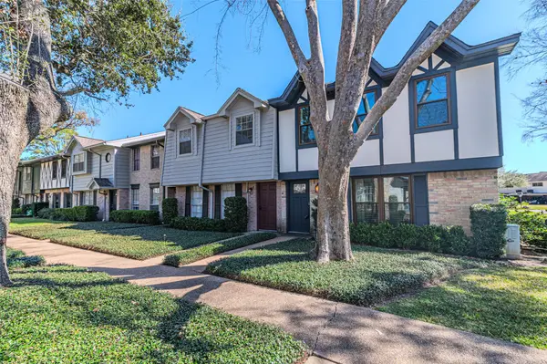 10010 Knoboak Drive #33, Houston, TX 77080