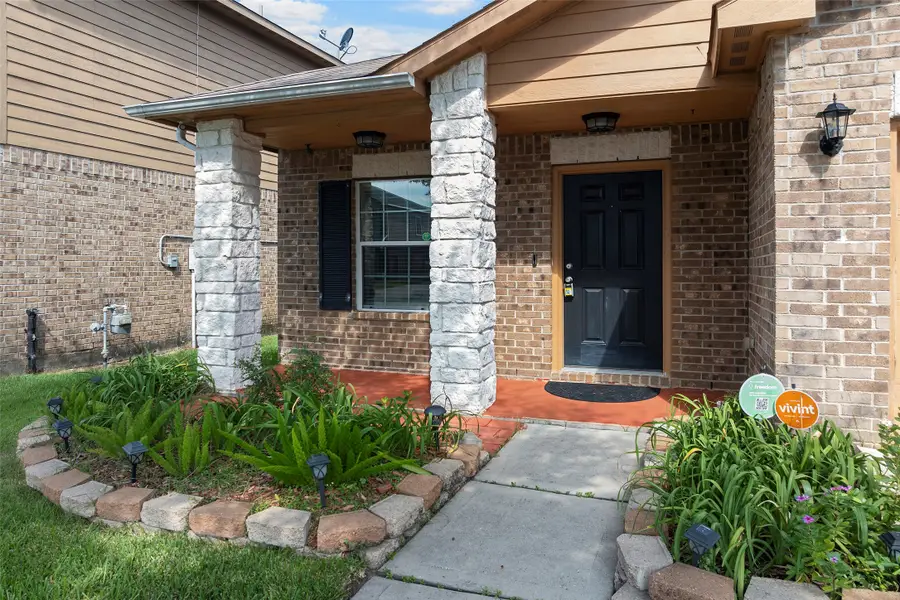 2031 Beacon Chase Court, Spring, TX 77373 - Image #2