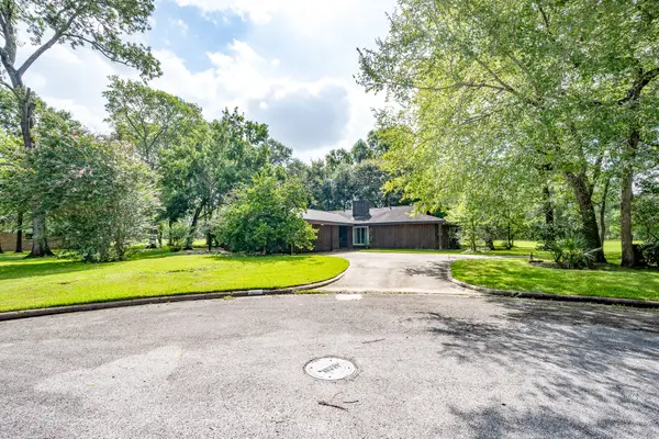 2031 Aloft Court, Crosby, TX 77532