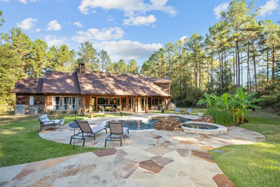 355 Amber Wood, Lufkin, TX 75904 - Image #2