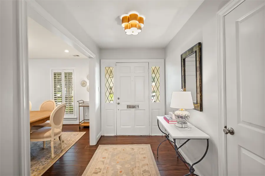 706 Walnut Bend Lane, Houston, TX 77042 - Image #3