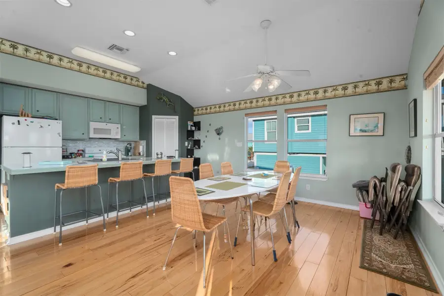 4014 Jackson Drive, Galveston, TX 77554 - Image #2