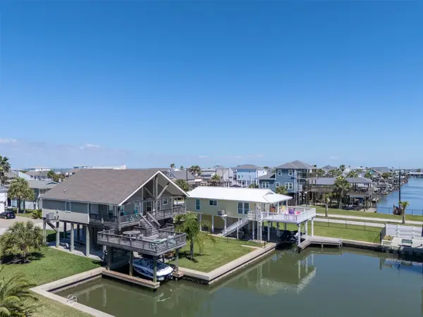 22019 Frio Drive, Galveston, TX 77554