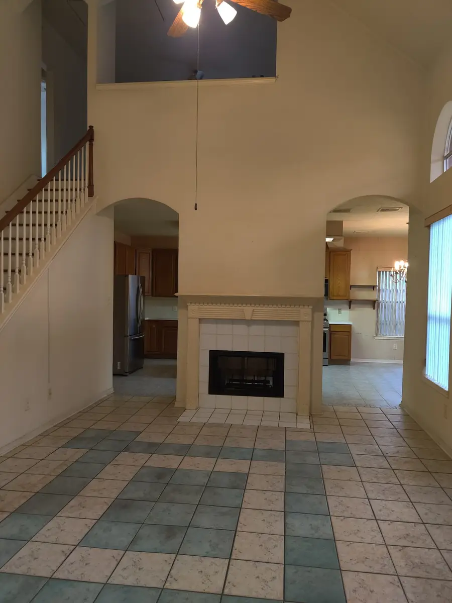 3136 Moonlit Lake Circle, League City, TX 77573 - Image #2