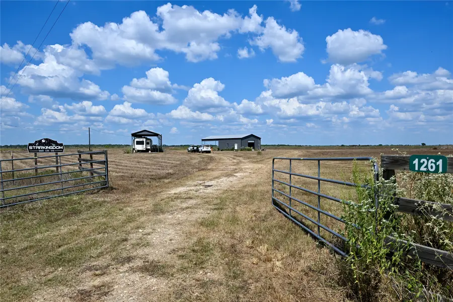 1261 County Road 141, Rock Island, TX 77470 - #2