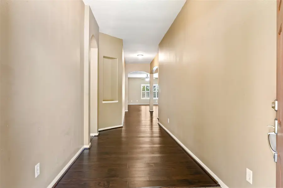 8618 E Highlands Crossing, Highlands, TX 77562 - #3