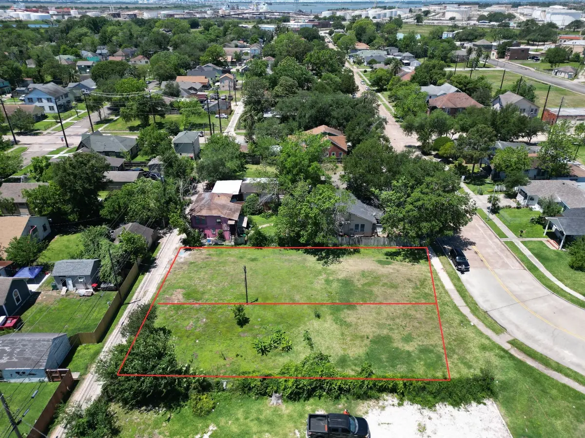3107 Wisconsin Street, Baytown, TX 77520 - #1