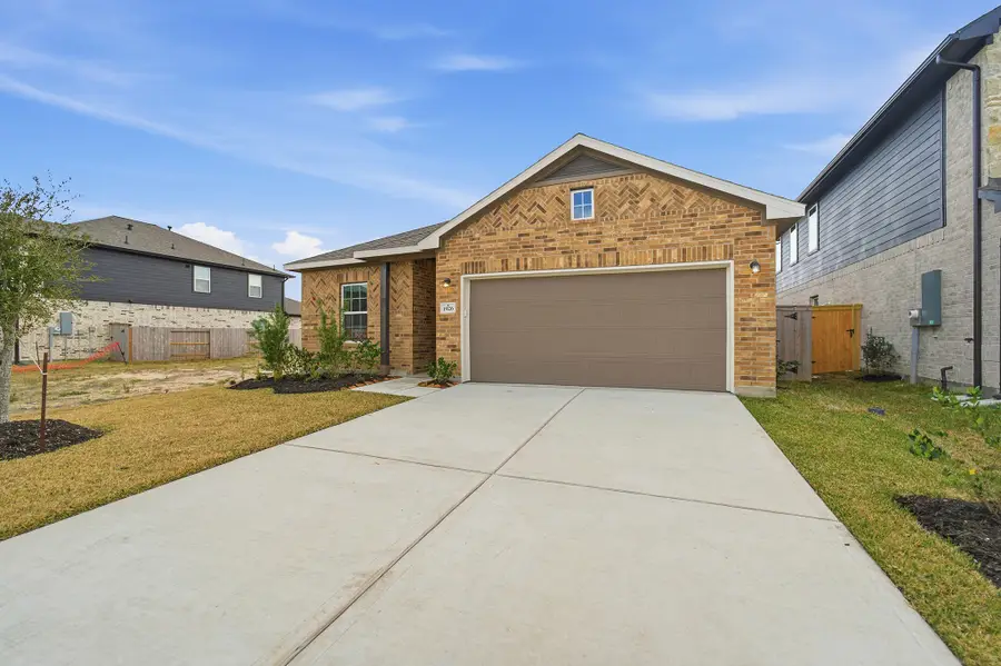 1926 Middle Pass Lane, Angleton, TX 77515 - #2