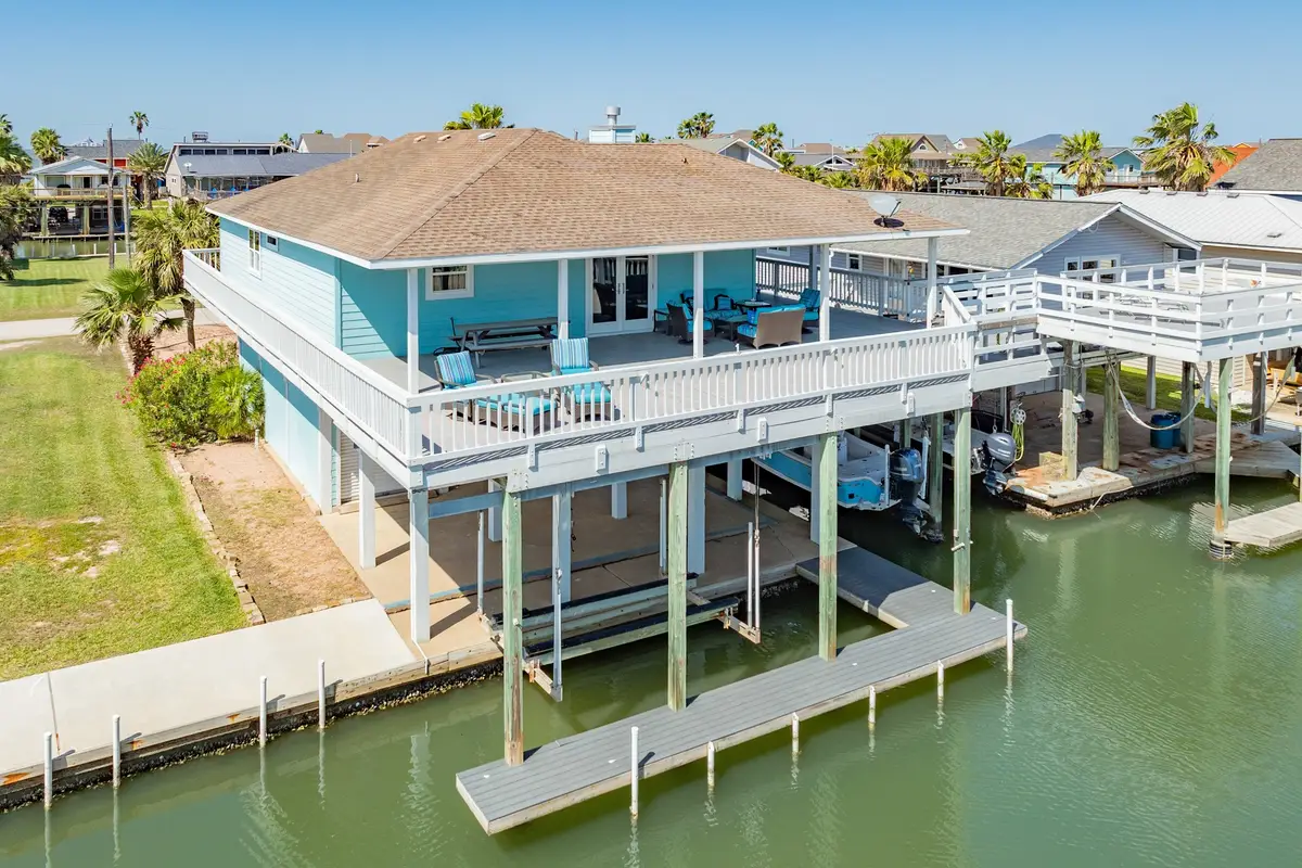 247 Schooner Drive, Freeport, TX 77541 - #1