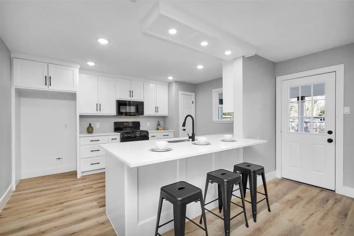 5733 Howell Street, Houston, TX 77032 - #1