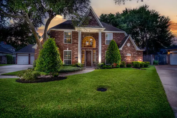 7006 Racquet Court, Houston, TX 77069