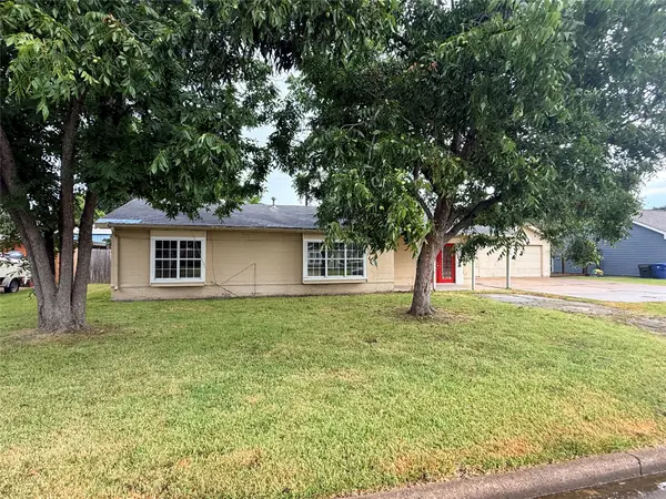 2622 34th Avenue N, Texas City, TX 77590