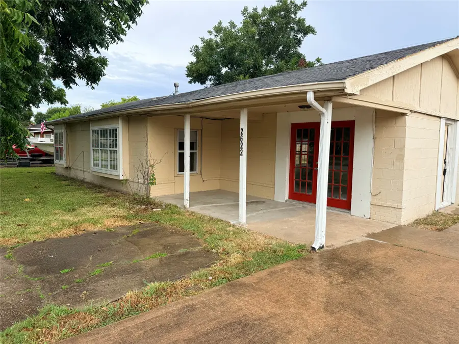 2622 34th Avenue N, Texas City, TX 77590 - #3